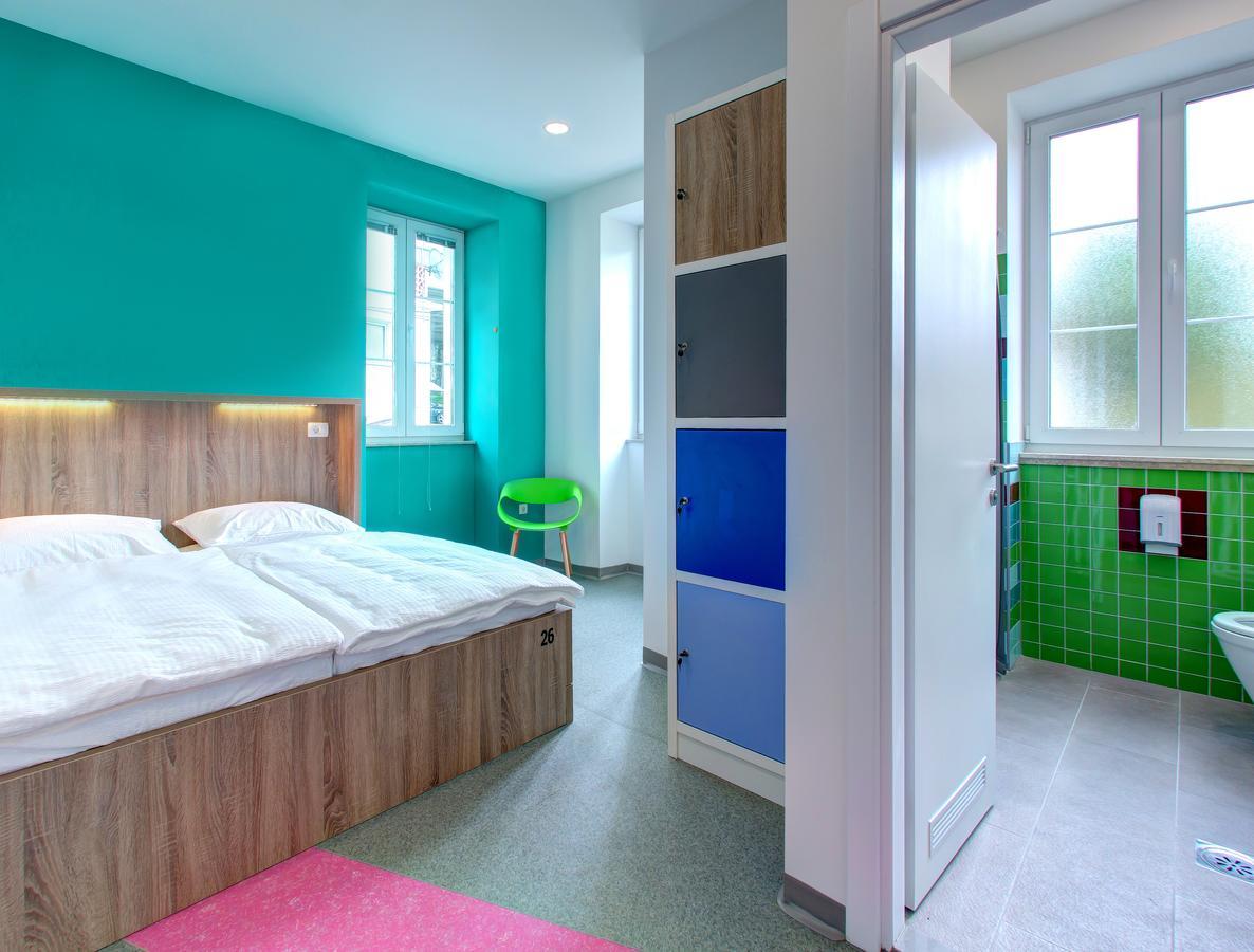 Starmo Hostel موستار المظهر الخارجي الصورة